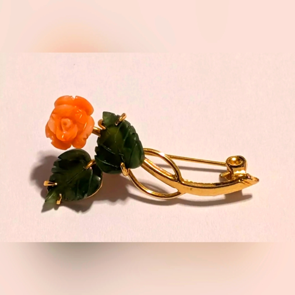 Vintage Small Angel Skin Coral and Jade Rose Pin Gold Tone